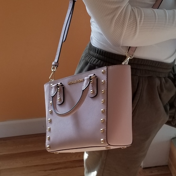 Michael Kors - Picture 5 of 6